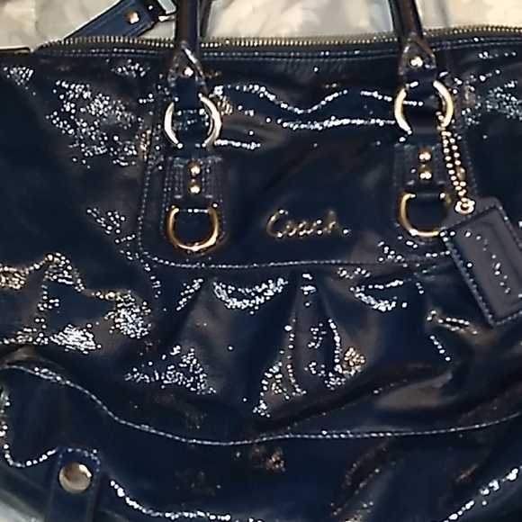 🔇 Sale $30 Coach Satchel - Picture 15 of 16
